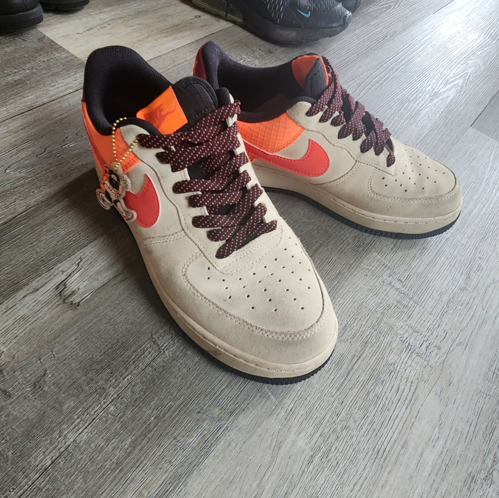 Nike Air forces beige pink and orange size 9